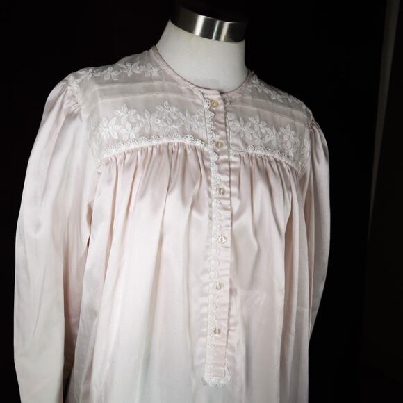 Flannel Backed Satin Night Gown Midi Lace Embroidery Grannycore Tiny Flaw - Picture 3 of 15